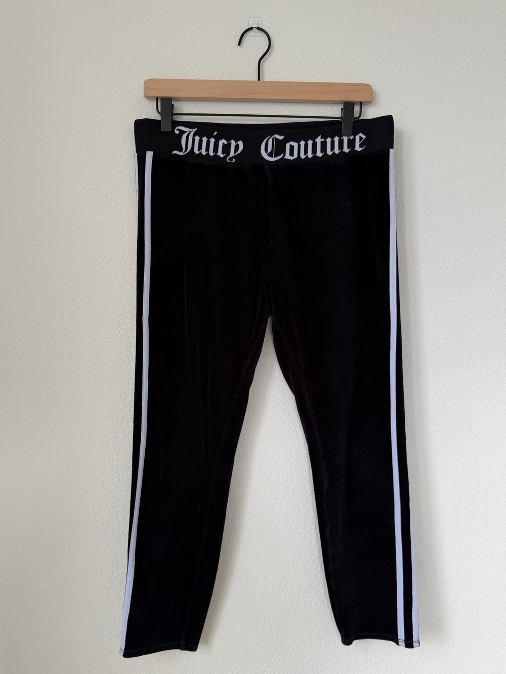Juicy Couture Black Velour Side Striped Pants/Leggings, size L